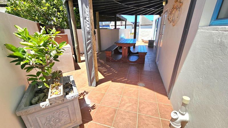 3 Bedroom Property for Sale in Dwarskersbos Western Cape